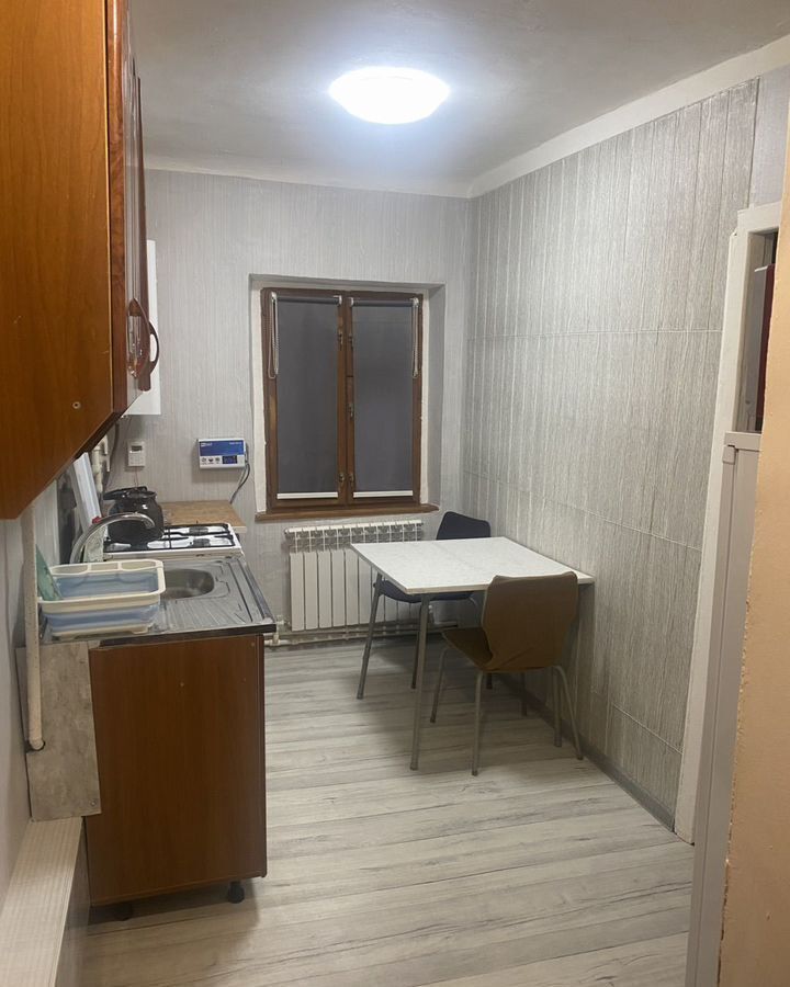 квартира г Астрахань р-н Кировский ул Максима Горького 33 фото 1
