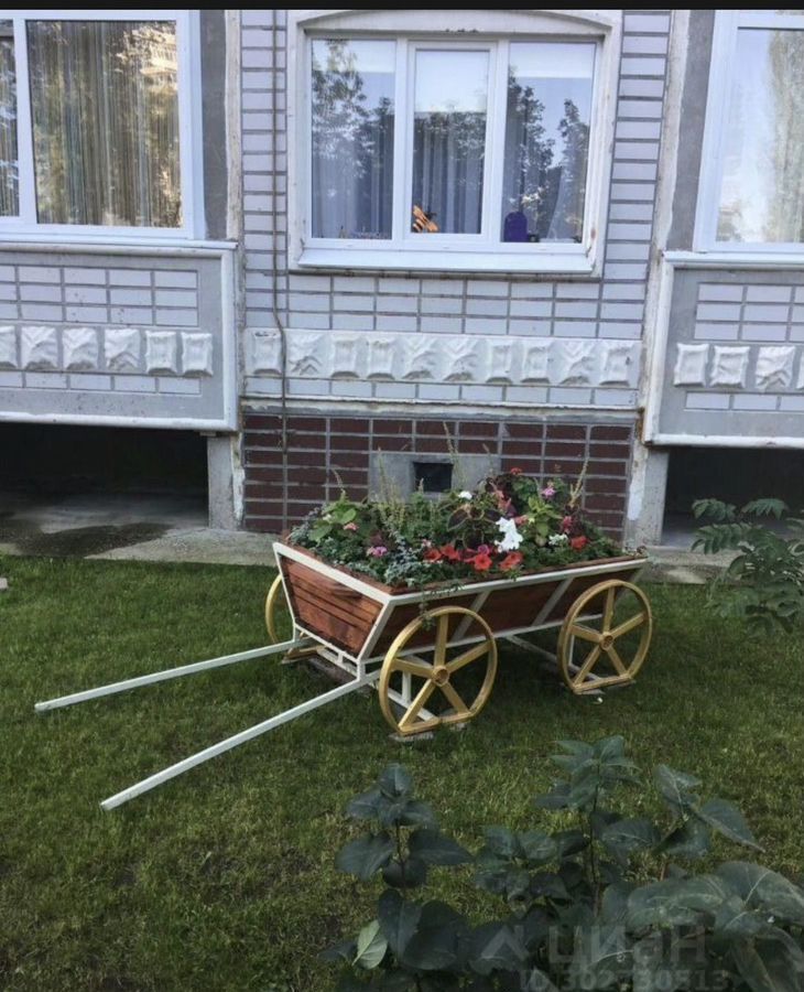 квартира г Тольятти р-н Комсомольский ул Механизаторов 19 фото 1