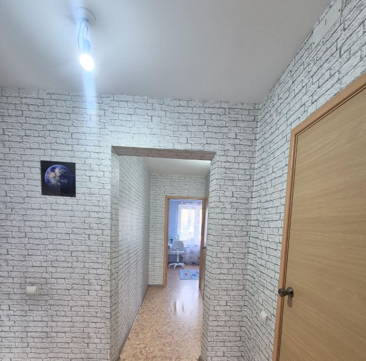 квартира г Омск р-н Центральный ул 21-я Амурская 69к/2 фото 10