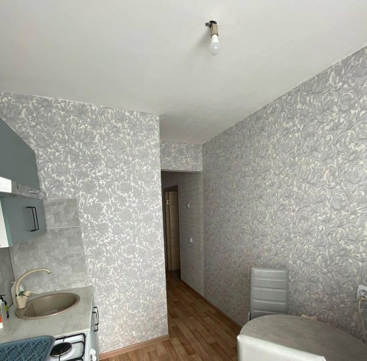 квартира г Саратов р-н Кировский ул Железнодорожная 96 фото 6