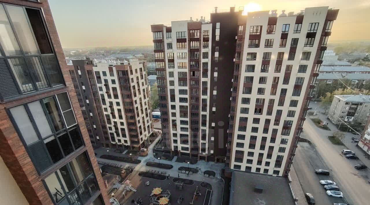 квартира г Кемерово р-н Заводский ул Сарыгина 33 фото 16