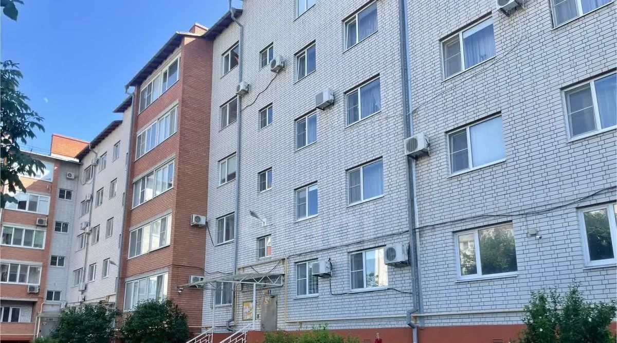 квартира р-н Ейский г Ейск ул Пушкина фото 2