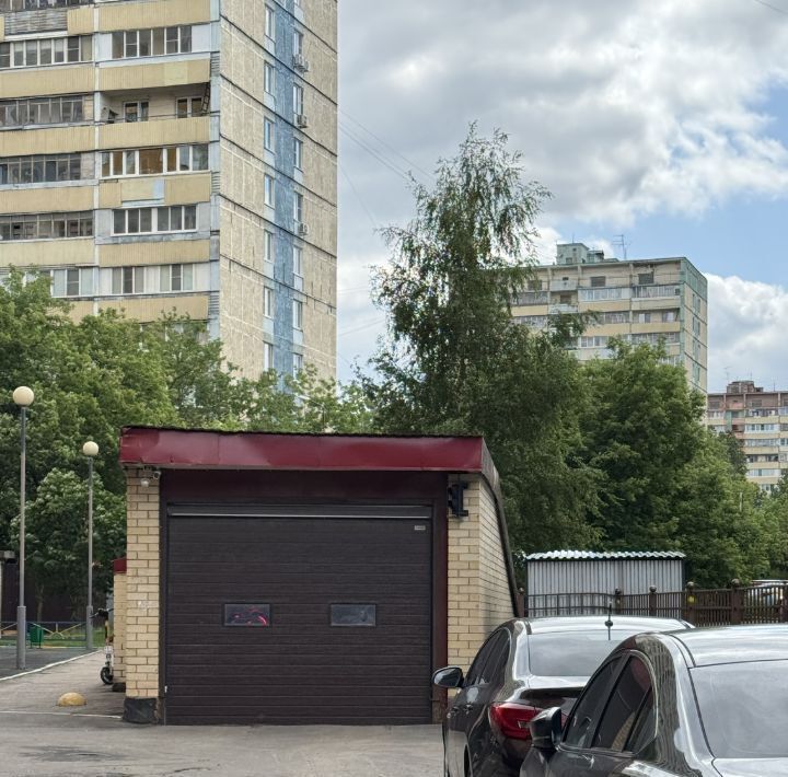 гараж г Красногорск Павшино ул Павшинская 2 фото 3