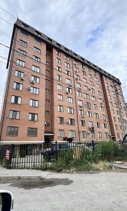квартира г Махачкала р-н Ленинский ул Бакинская 1 фото 1