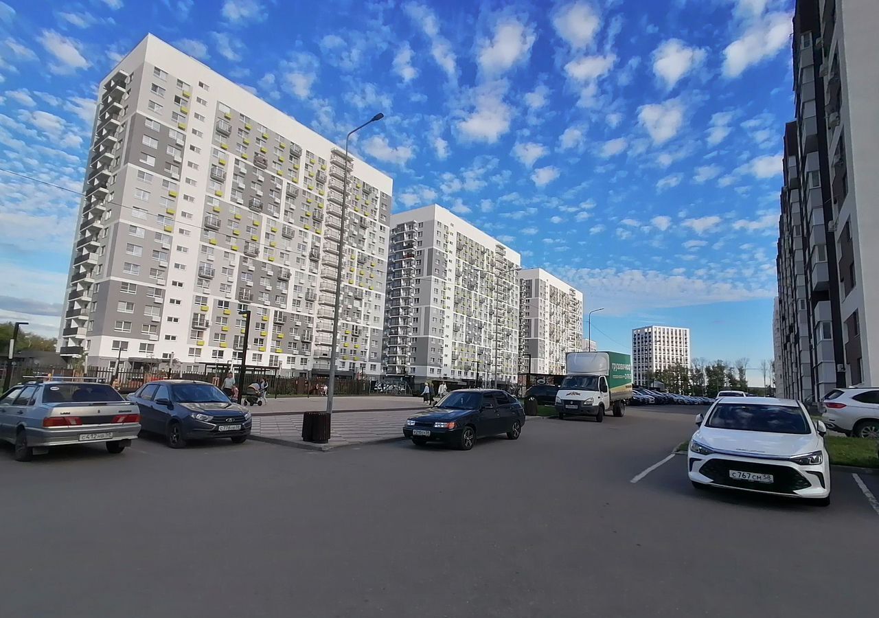 квартира г Пенза Пенза-4 ул Генерала Глазунова 21 р-н Октябрьский фото 1