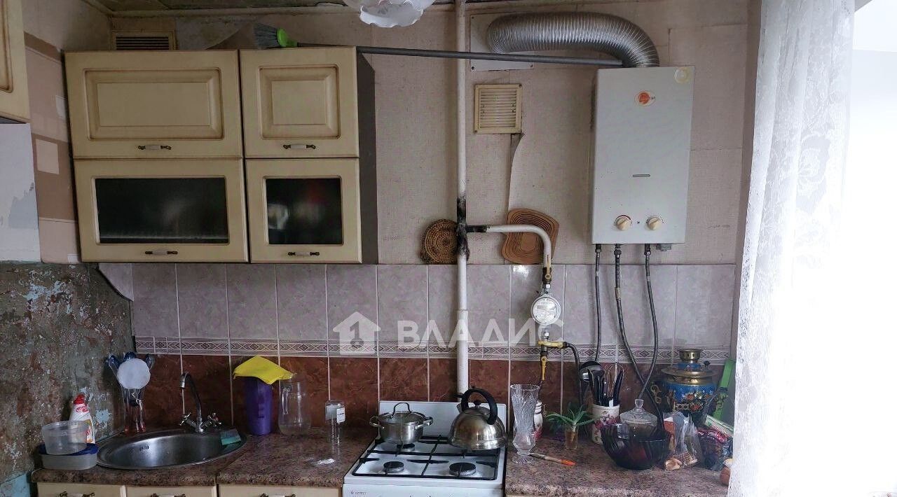 квартира г Брянск р-н Советский ул Емлютина 37 фото 5
