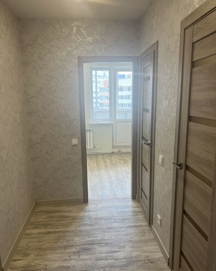 квартира р-н Яковлевский г Строитель ул Жукова 15 фото 2