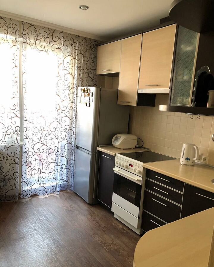 квартира г Омск р-н Кировский ул Туполева 2 фото 7