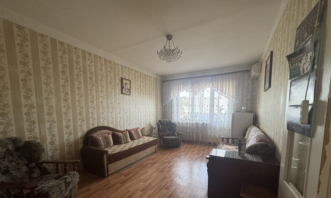 квартира г Астрахань р-н Кировский ул 2-я Зеленгинская 1/3 фото 5