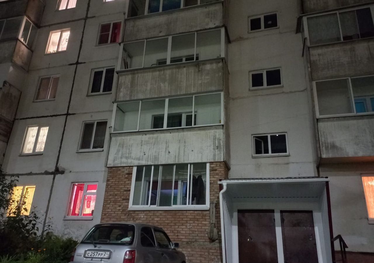 квартира г Назарово 10-й мкр-н фото 11