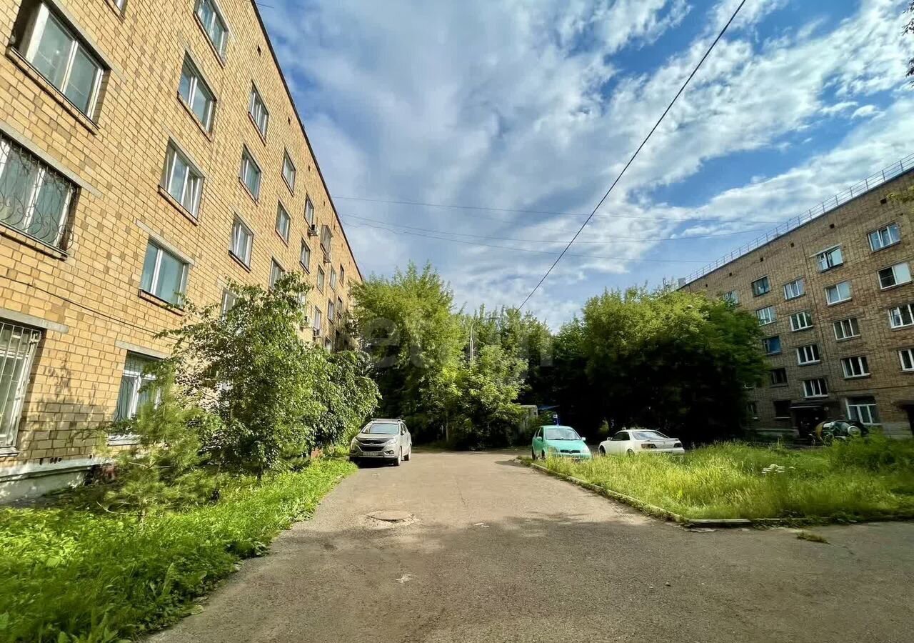 комната г Красноярск р-н Свердловский ул Парашютная 23 фото 24
