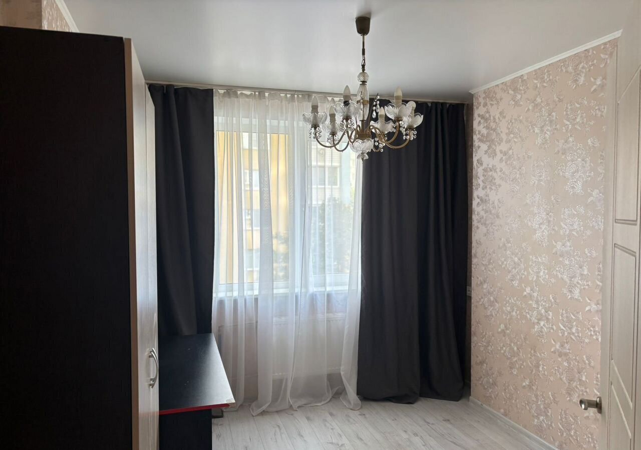 квартира г Саратов р-н Фрунзенский ул им Пугачева Е.И. 49а фото 2