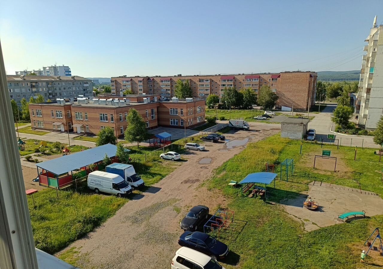 квартира г Минусинск мкр 8-й 6, Назарово фото 19