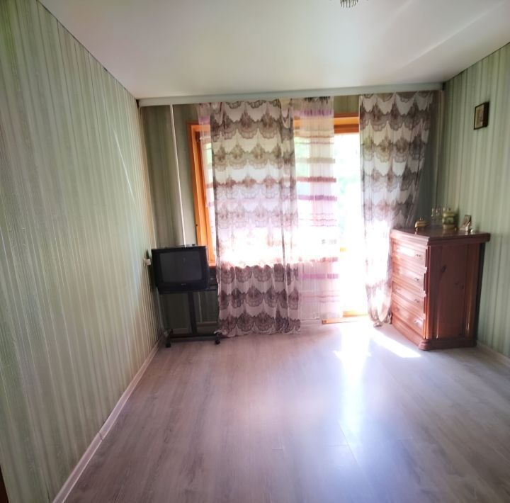 квартира г Абакан ул Володарского 21 фото 3