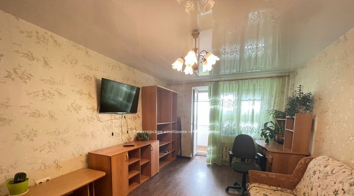 квартира г Хабаровск р-н Железнодорожный ул Горького ул Воровского 19а фото 1