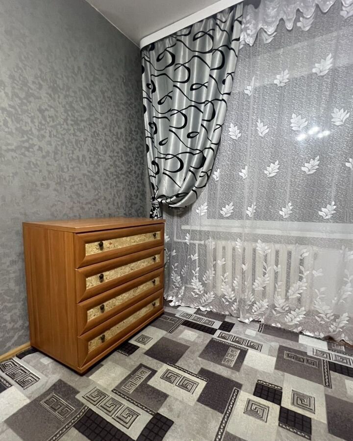 комната г Петропавловск-Камчатский ул Молчанова 16 фото 4