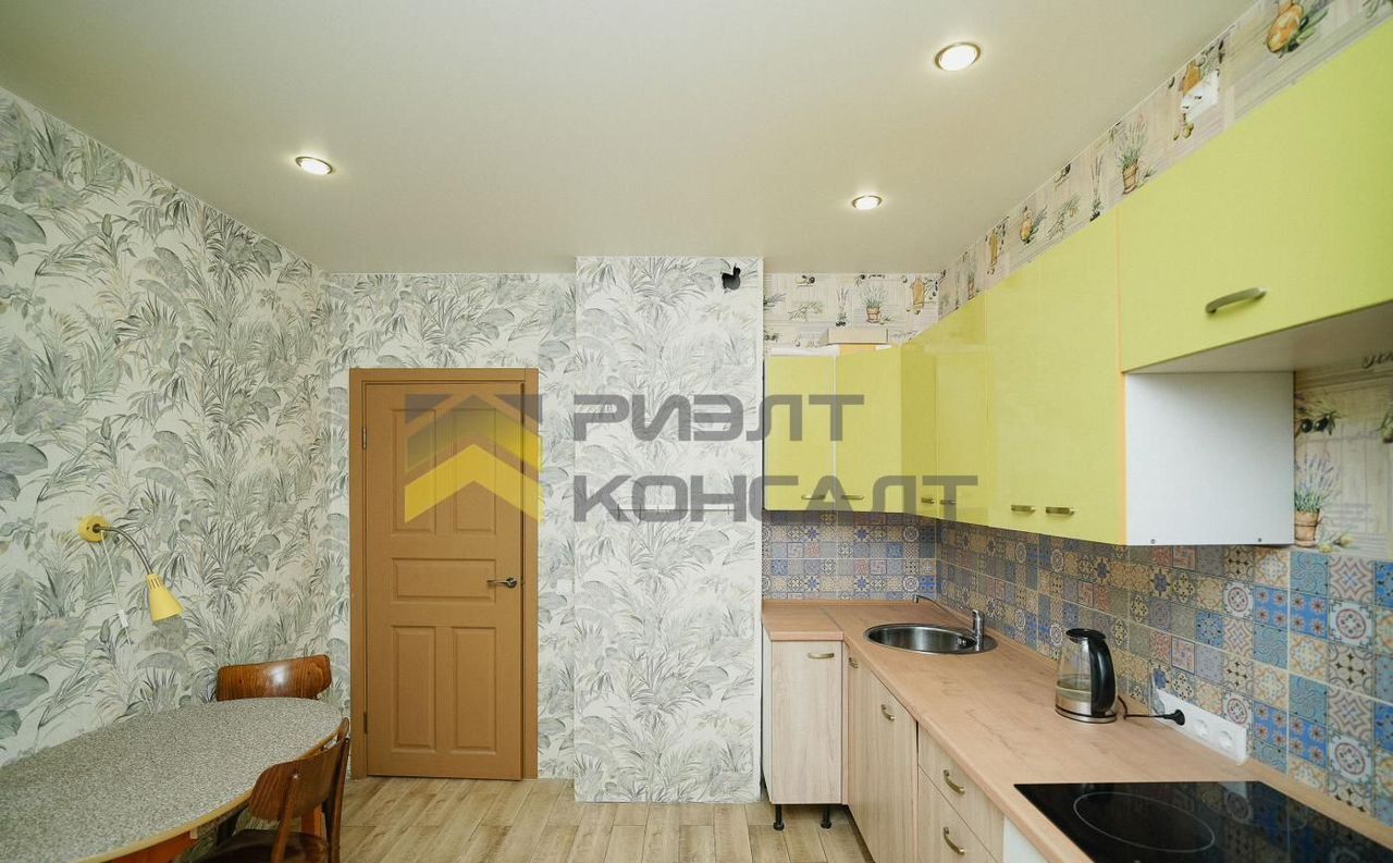 квартира г Омск р-н Кировский ул Перелета 21 фото 7