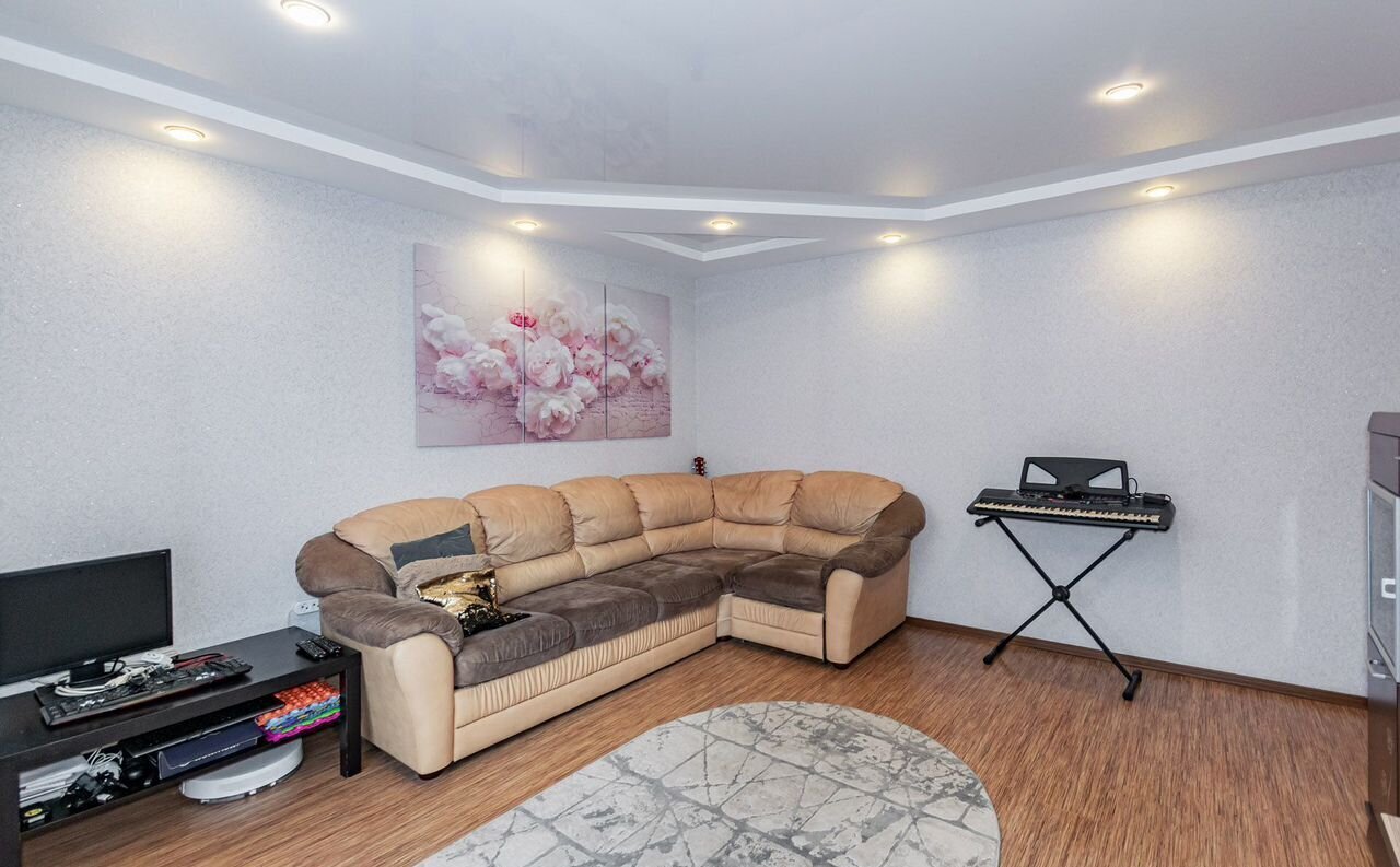 квартира г Екатеринбург р-н Железнодорожный ул Таватуйская 12к/3 фото 5