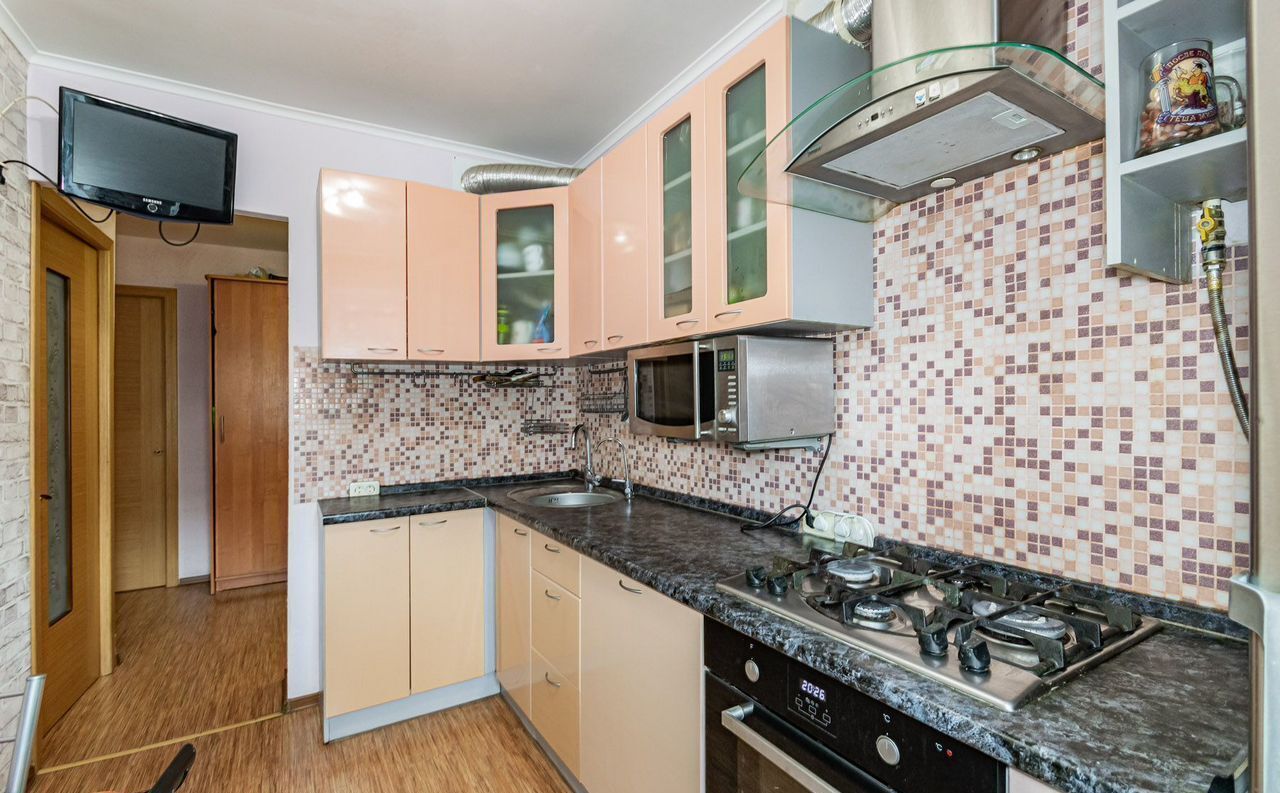 квартира г Екатеринбург р-н Железнодорожный ул Таватуйская 12к/3 фото 10