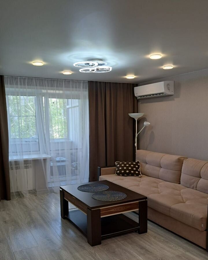 квартира г Великие Луки ул Рабочая 5 фото 1