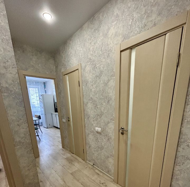 квартира г Ульяновск р-н Заволжский пр-кт Врача Сурова 26 фото 3