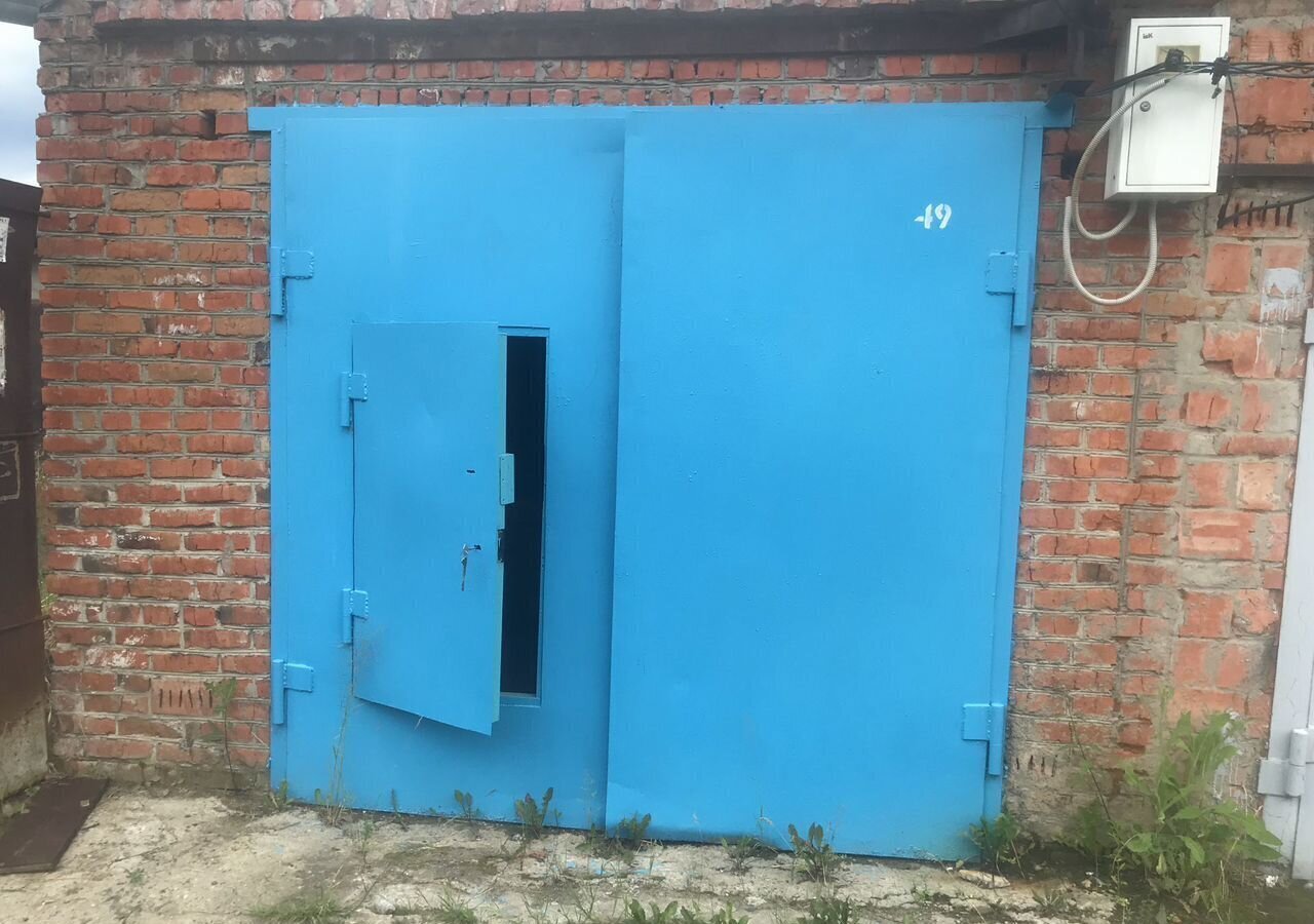 гараж г Тобольск мкр-н 7А фото 2