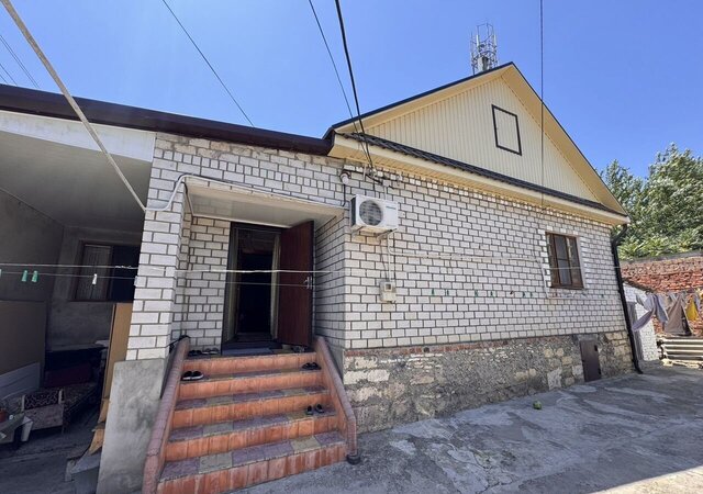 дом ул Буйнакского 2д фото