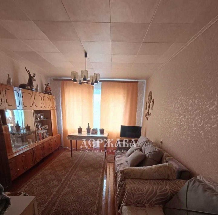 комната г Старый Оскол микрорайон Жукова 41 фото 1