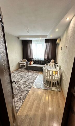 квартира р-н Дзержинский район Семь Ветров б-р 30-летия Победы 80 фото