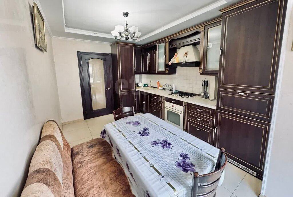 квартира г Симферополь ул Луговая 6н/2а фото 2