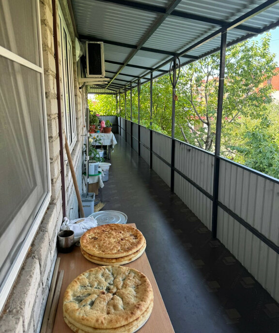 квартира г Владикавказ ул Братьев Щукиных 63к/3 фото 17