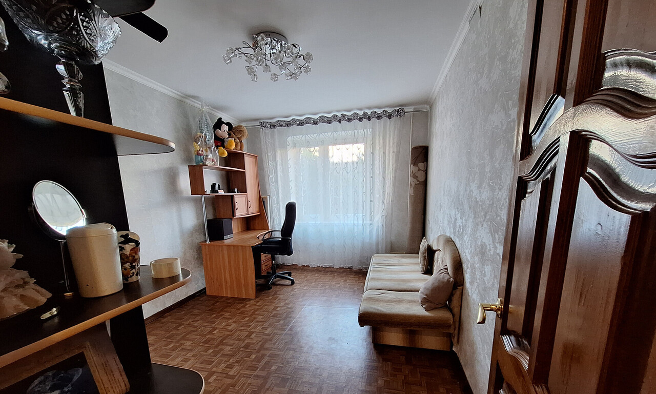 квартира г Тольятти 21-й квартал ул 40 лет Победы 24 м-н фото 11