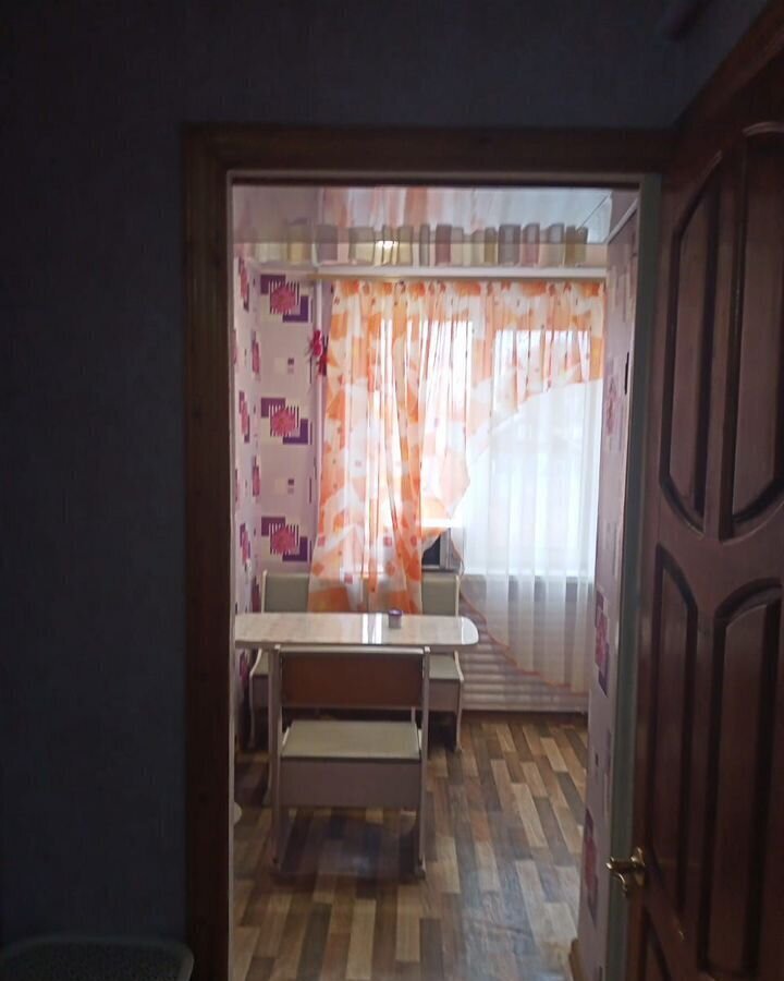 квартира г Астрахань р-н Ленинский ул 1-я Железнодорожная 16к/2 фото 8