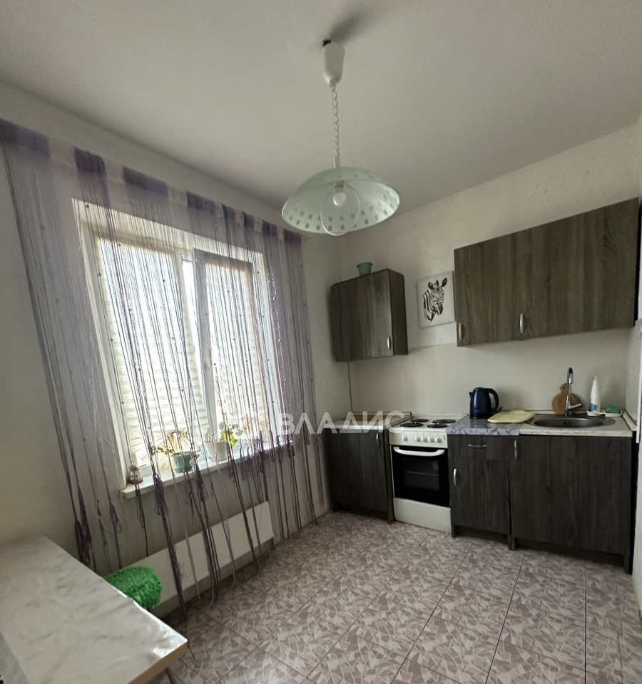 квартира г Волгоград ул Новоузенская 2 207-й м-н фото 1
