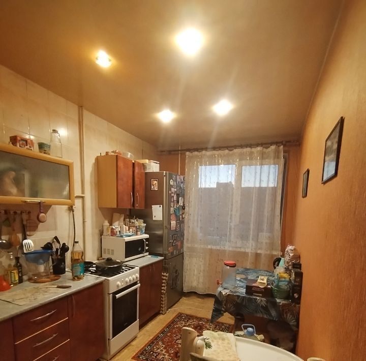 квартира г Волгоград р-н Тракторозаводский ул им. Николая Отрады 30 фото 2