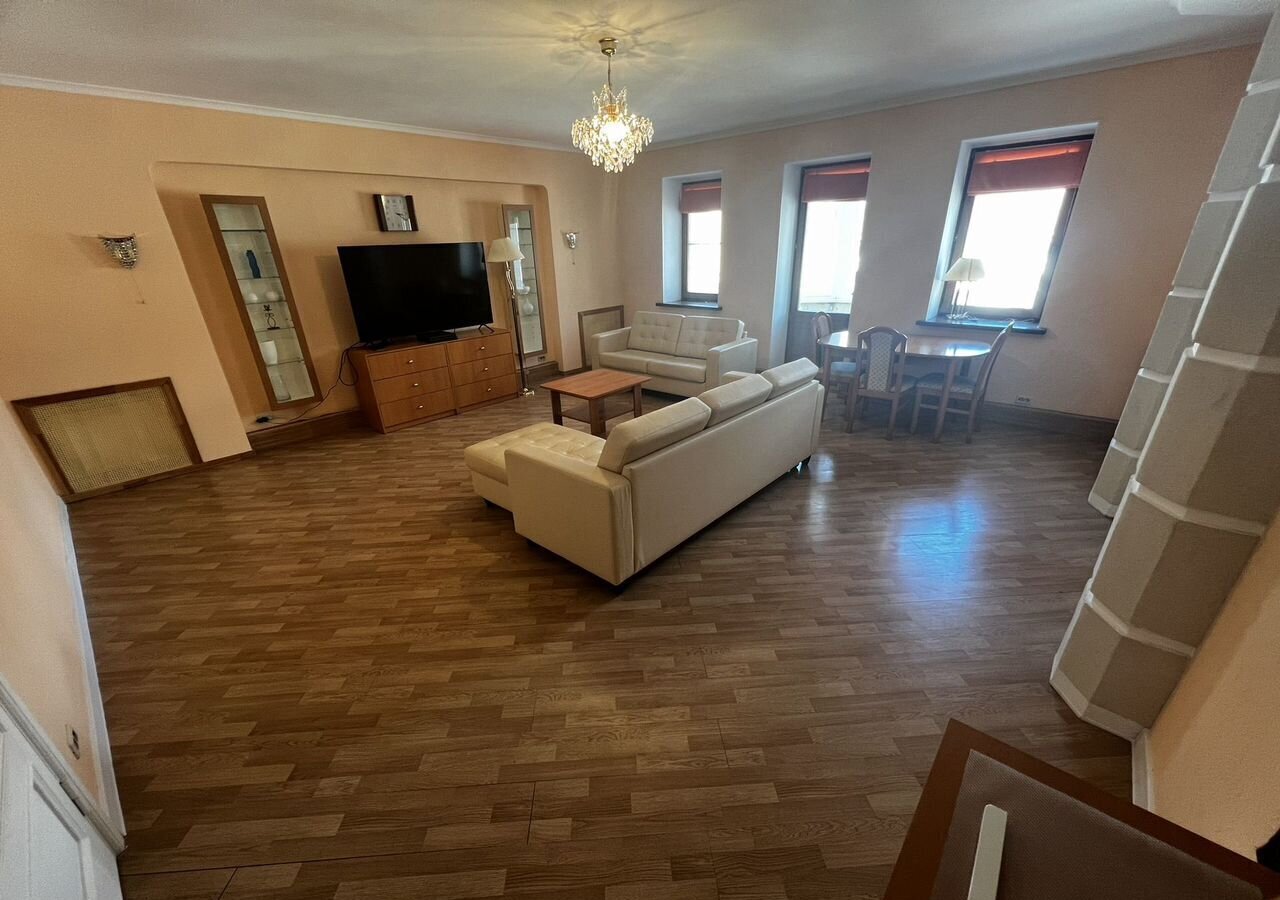 квартира г Калуга р-н Ленинский ул Академика Королева 4 фото 2