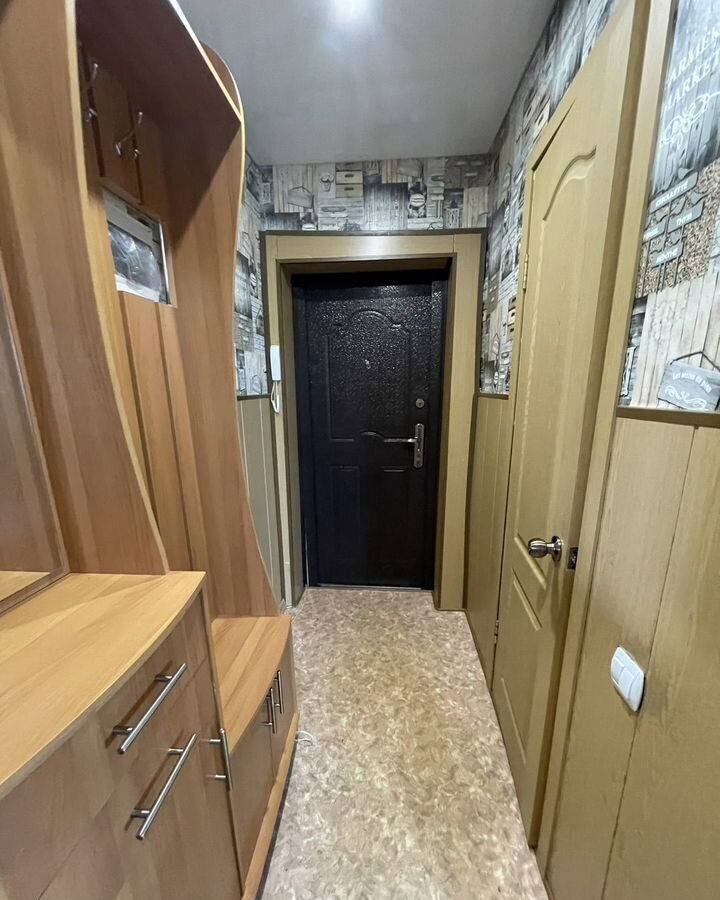 квартира г Петропавловск-Камчатский пр-кт 50 лет Октября 18 фото 8