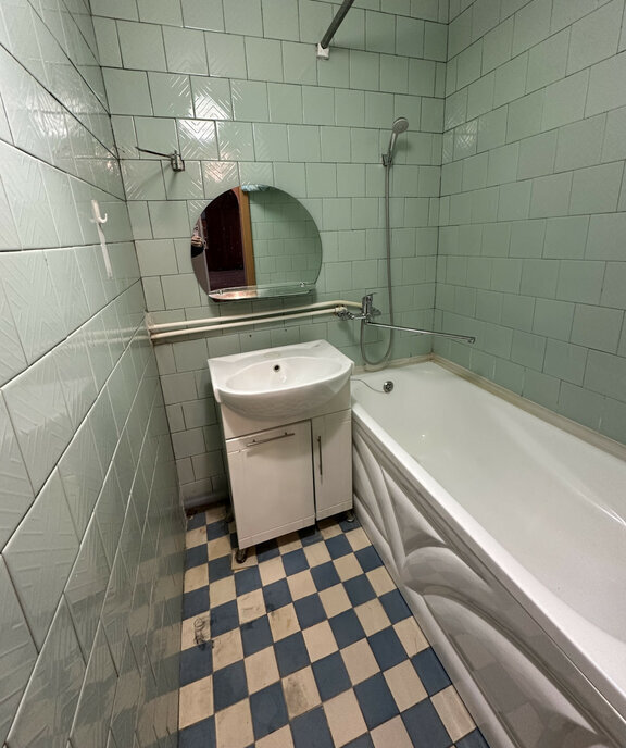 квартира г Октябрьский 35-й микрорайон 28 фото 18