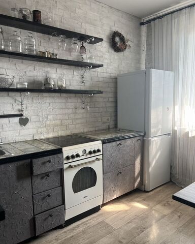 г Новокузнецк р-н Центральный пр-кт Строителей 100а фото