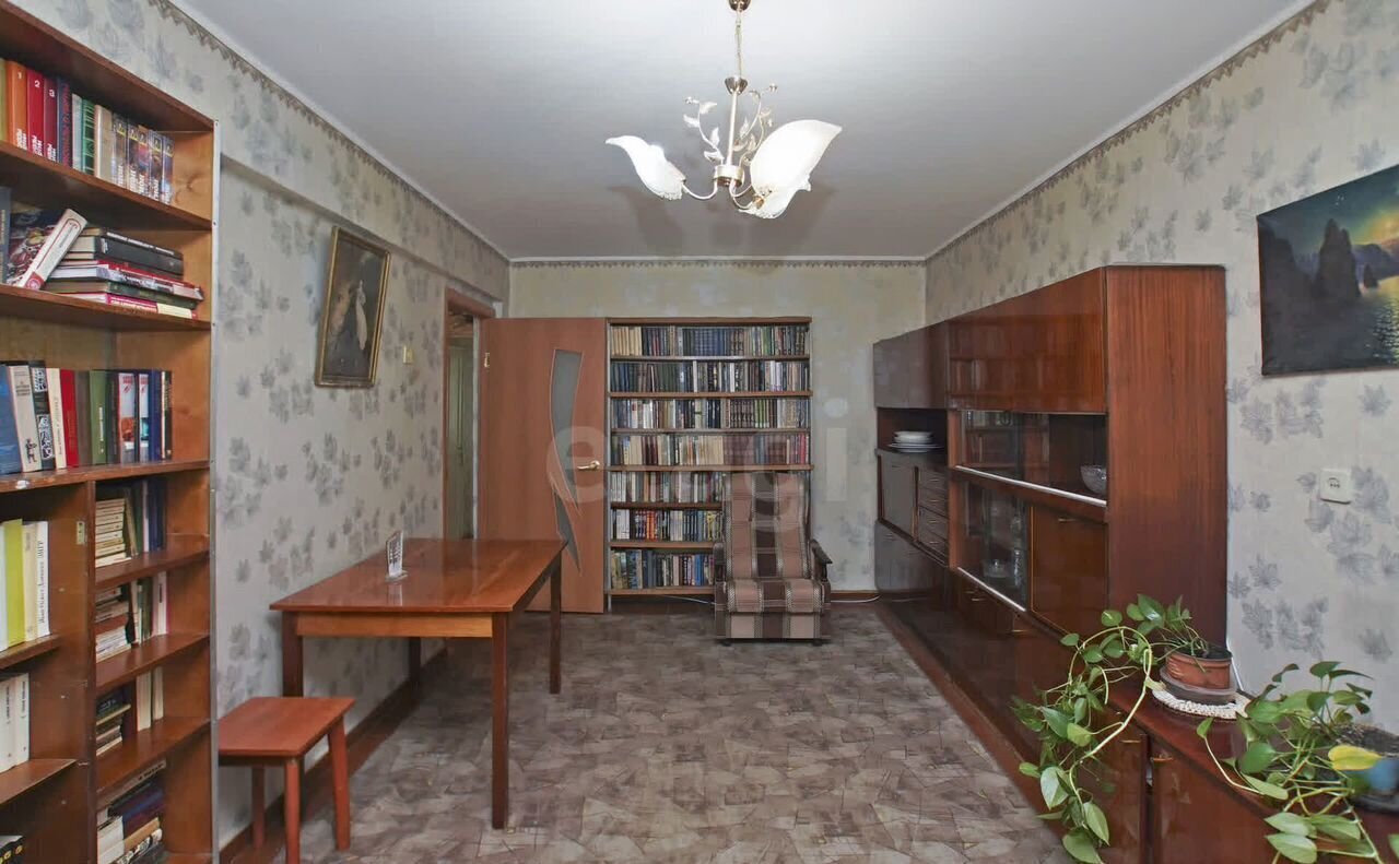 квартира г Омск р-н Октябрьский ул 75 Гвардейской бригады 6 фото 3
