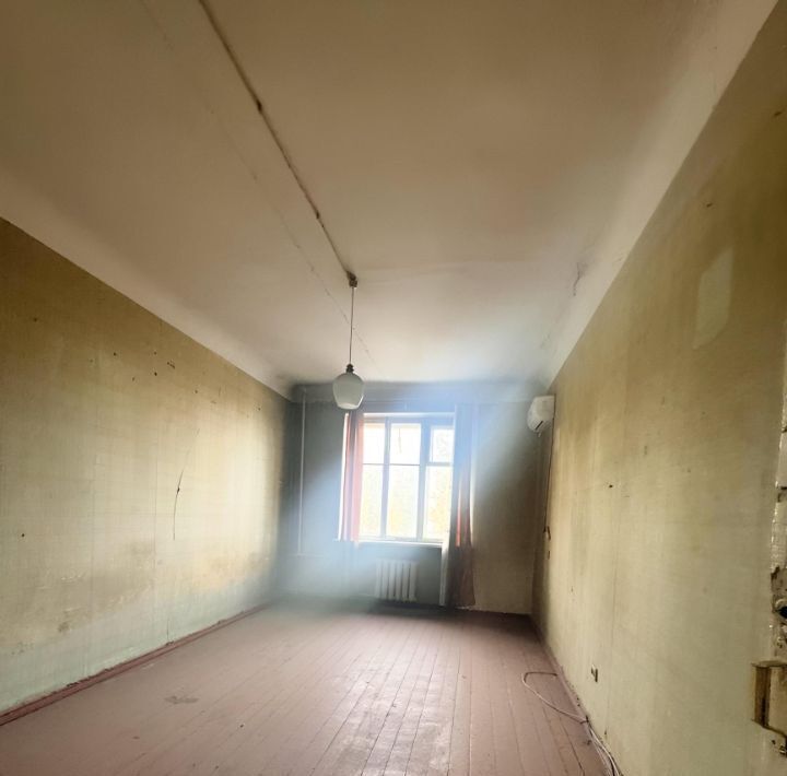 квартира г Волгоград р-н Тракторозаводский ул им. Дегтярева 25 фото 4