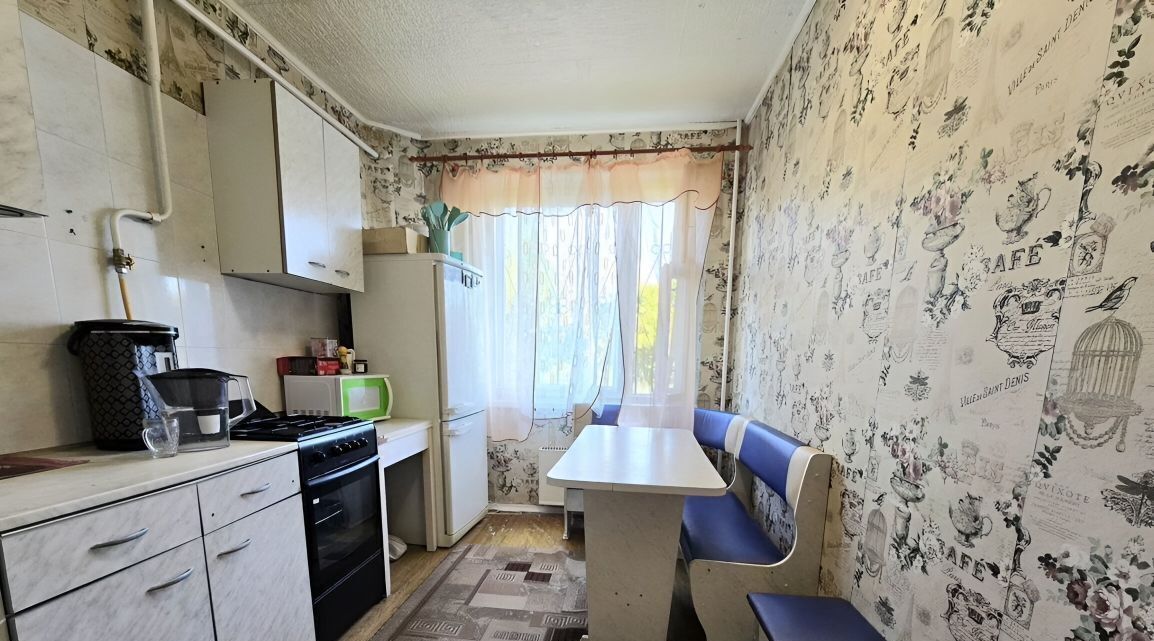 квартира г Волгоград р-н Дзержинский б-р 30-летия Победы 17а фото 2
