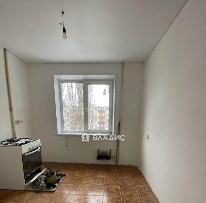 квартира г Старый Оскол мкр Звездный 2 фото 2
