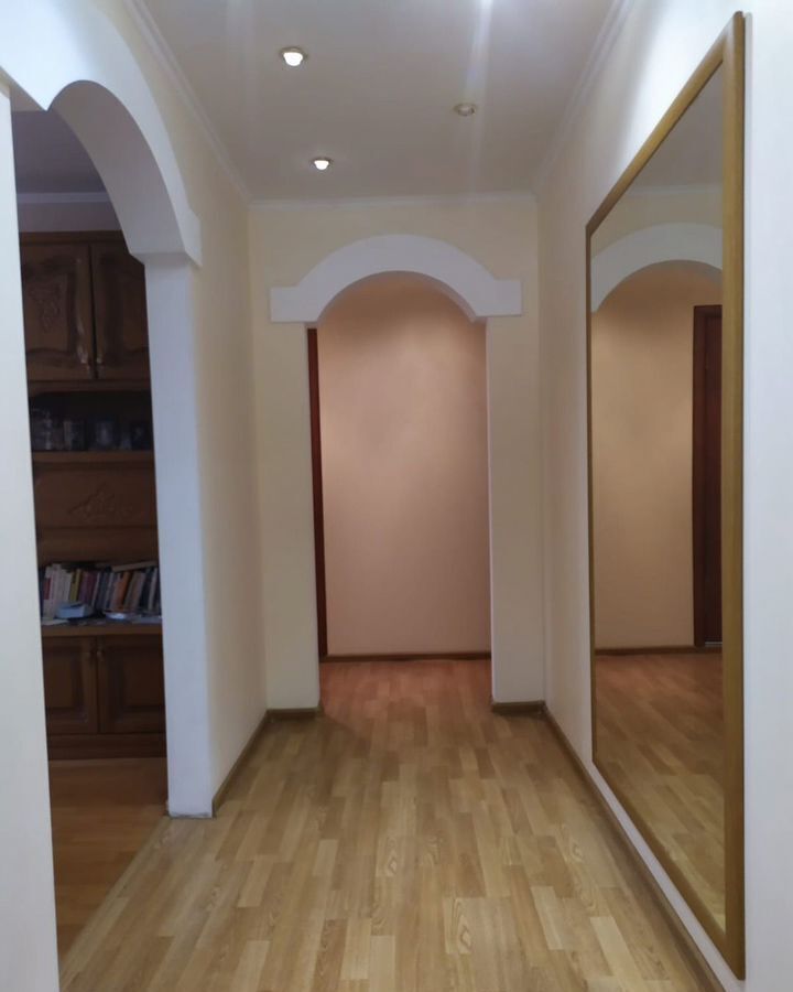 квартира г Тольятти р-н Автозаводский 9-й квартал б-р Туполева 13 фото 4