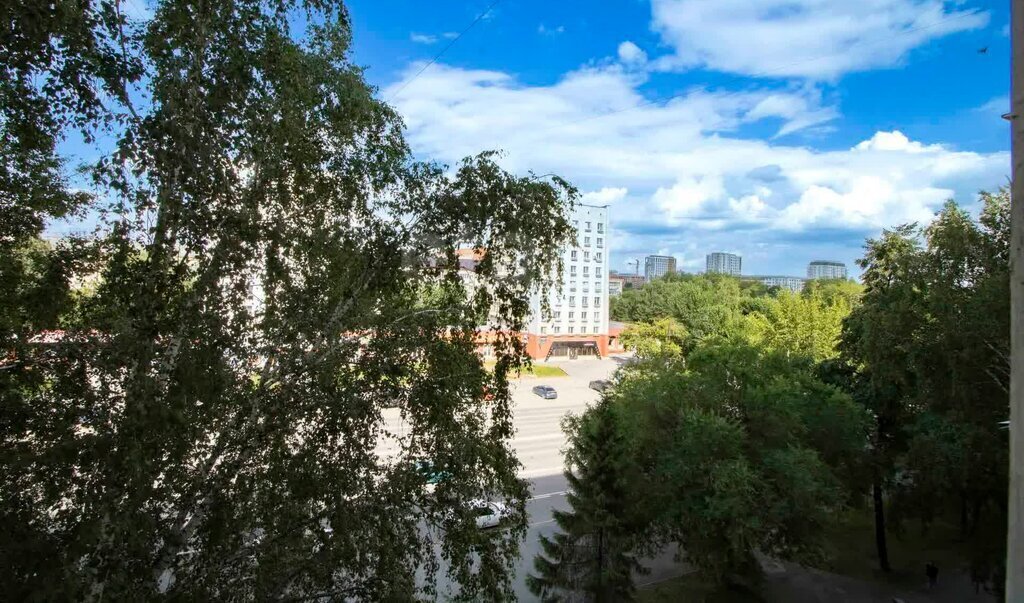 квартира г Тюмень ул Республики 194 Ленинский административный округ фото 9
