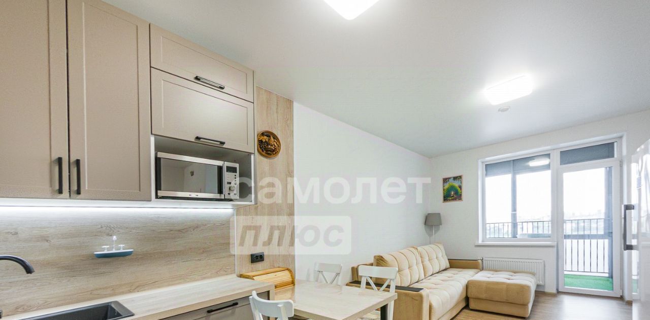 квартира г Екатеринбург р-н Железнодорожный Уральская ул Азина 25 фото 1