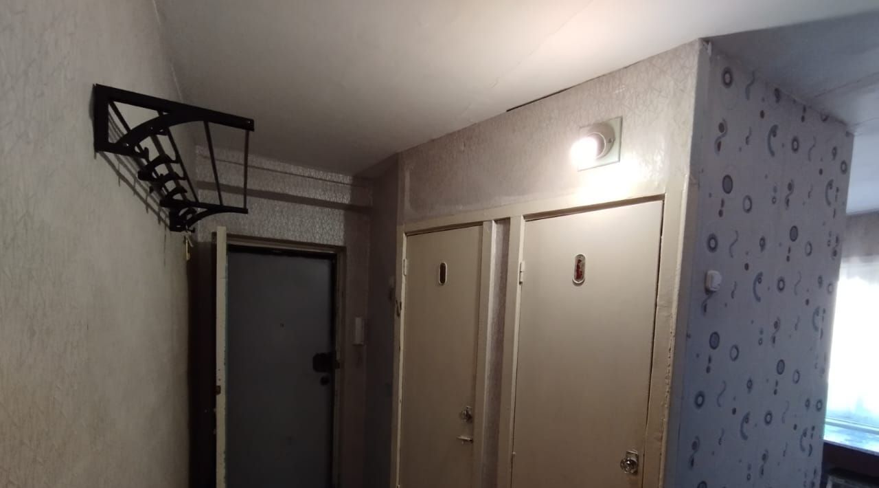 комната г Саяногорск мкр Енисейский 16 фото 11