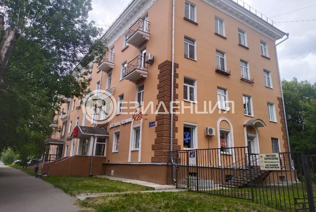 квартира г Пермь р-н Свердловский ул Соловьева 12 фото 8