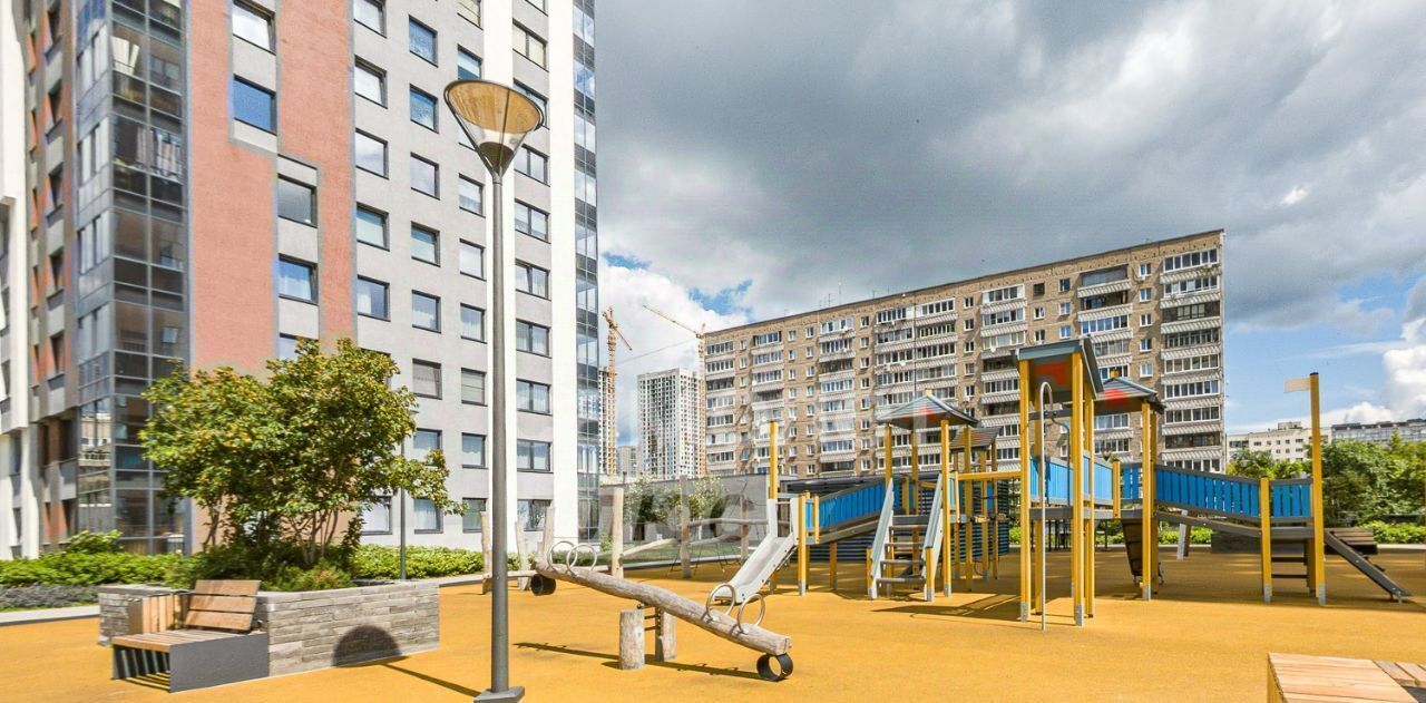 квартира г Екатеринбург р-н Железнодорожный Уральская ул Азина 25 фото 30