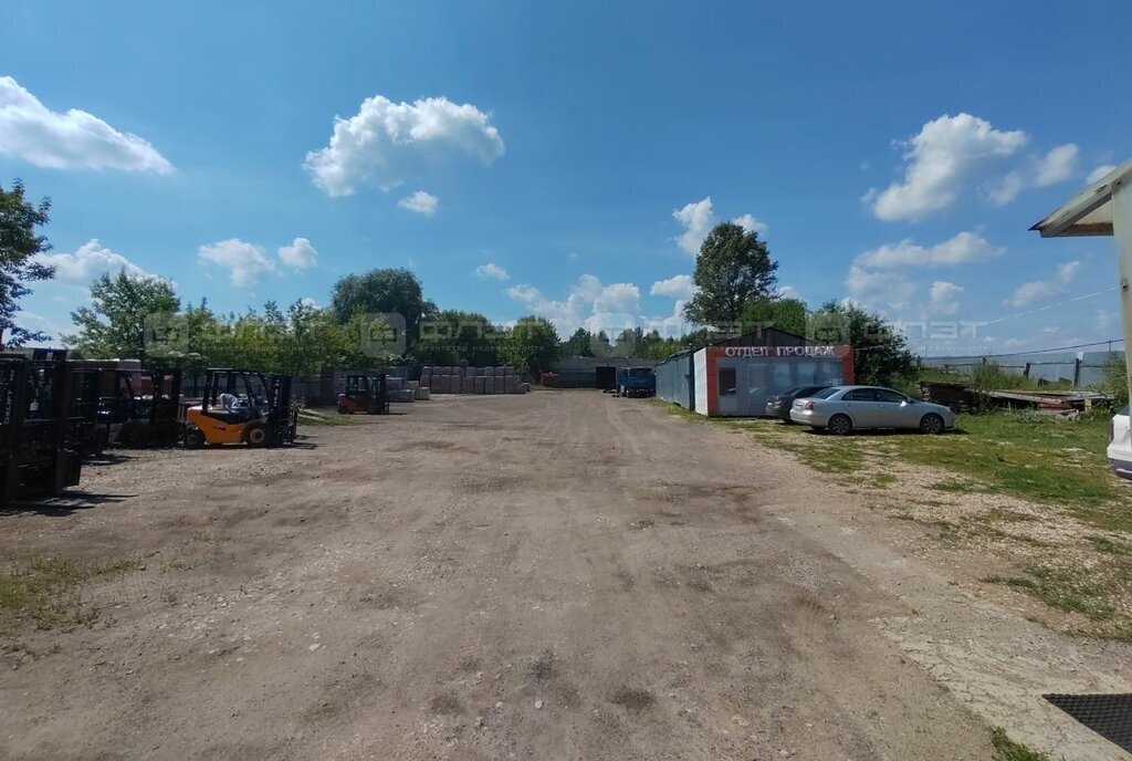 торговое помещение г Казань р-н Авиастроительный Авиастроительная Казань, жилой массив Кадышево, Зелёная улица, 12Д фото 3